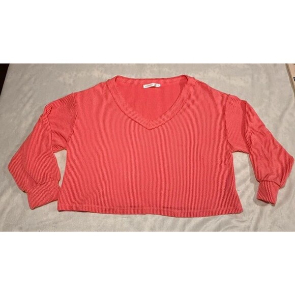 Altar'd State Tops - Altar’d State Large Coral Cropped V-Neck Long Sleeve Knit Pullover